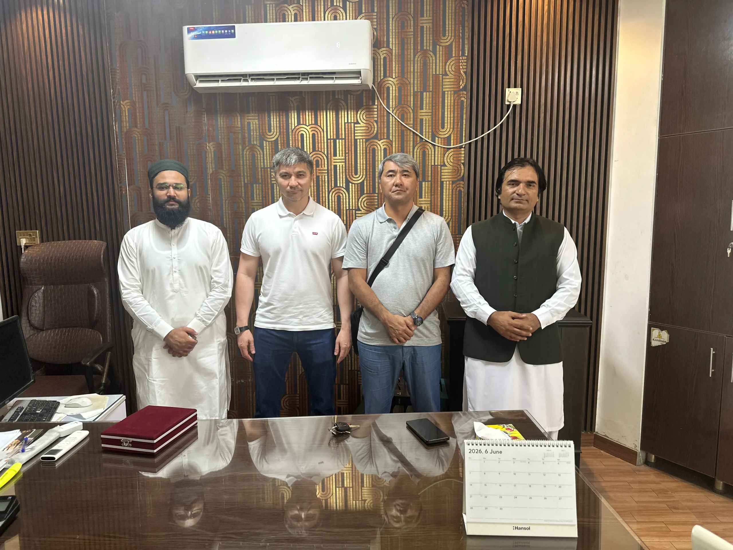 Kazakhstan ambassador Yerzhan kistafin visit luxury chiniot furniture showroom haq bahoo furniture and met with Aziz ur rehman CEO